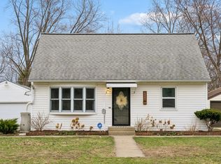 5330 Louisiana Ave N, Crystal, MN 55428