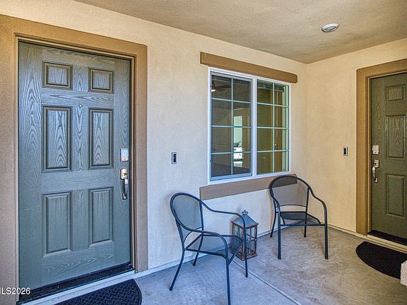 4th image of 576 Pine Creek Cir