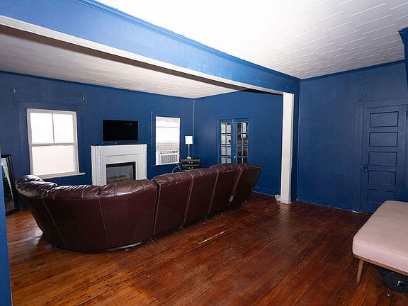 2nd image of 350 W Milledgeville Road