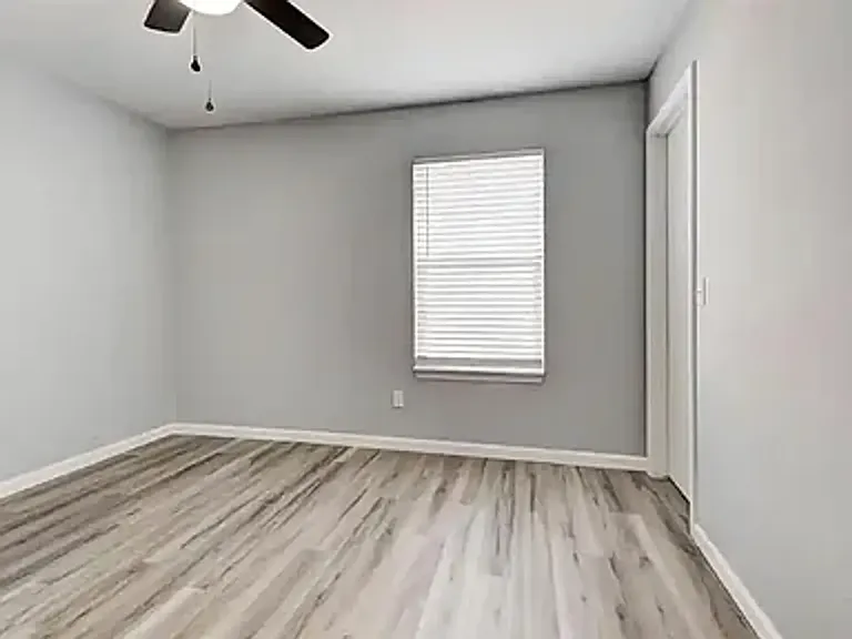 18637 Piedra Dr — Photo 15