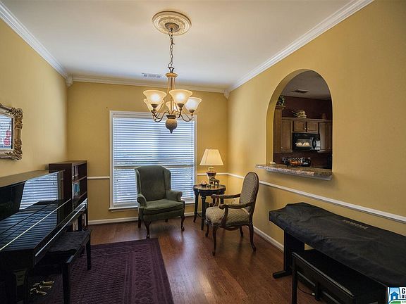 4th image of 4446 Fairmont Dr