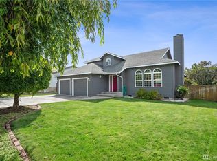 1820 3rd St NE, East Wenatchee, WA 98802