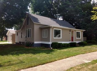 310 E State St, Scottville, MI 49454