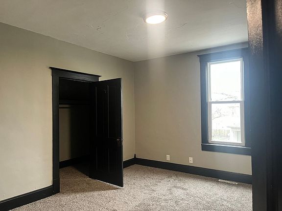 3rd image of 1600 N 13th St #C
