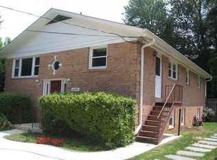 6825 Chelsea Rd, Mc Lean, VA 22101