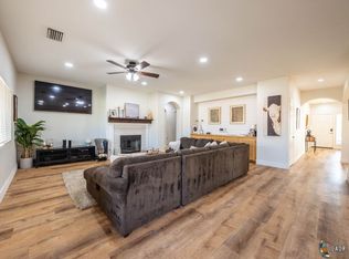 824 Evelyn Ave, Brawley, CA 92227