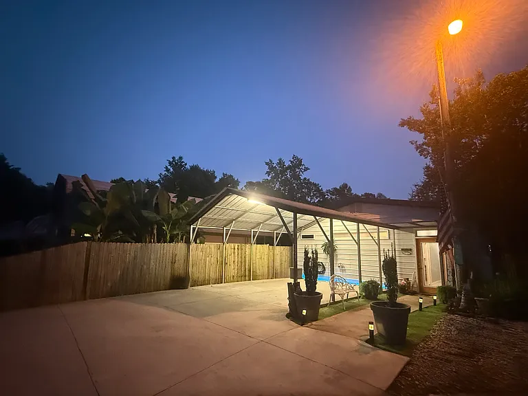 Bradbury Way — Photo 18