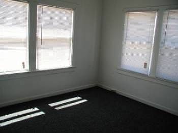 5th image of 2701 N Stone Ave