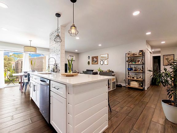 2nd image of 4112 W 98th St APT 203