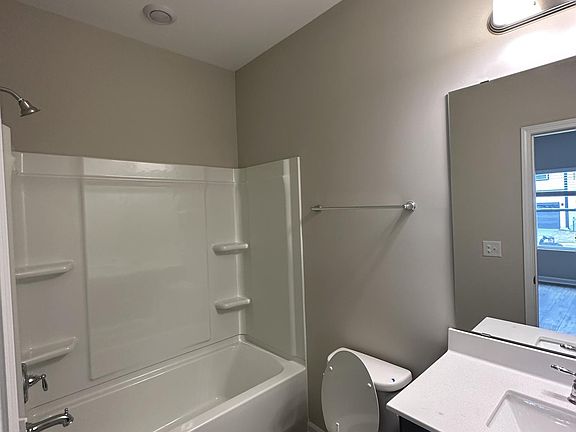 4th image of 410 Sustainable Way