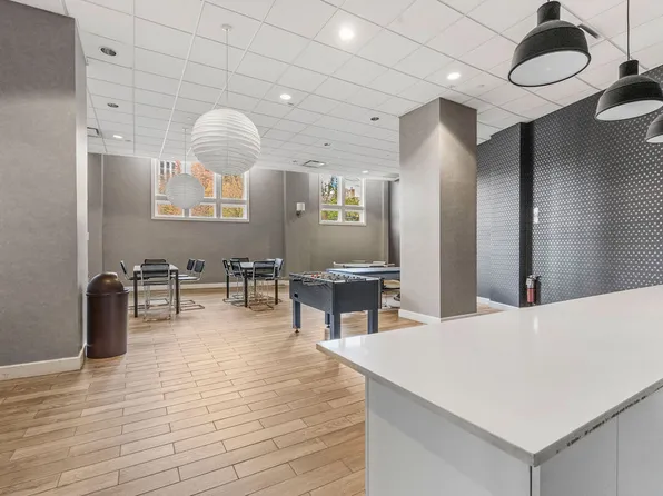 90 Bay Street Landing image 37 of 39