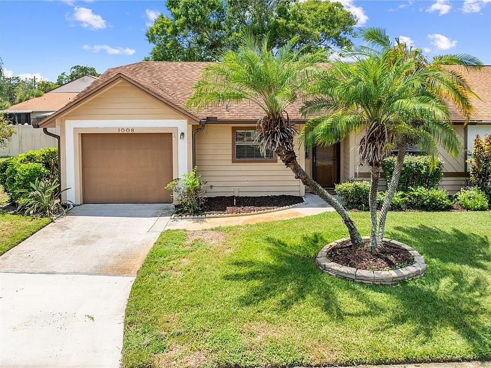 1st image of 1008 BARCELONA DRIVE