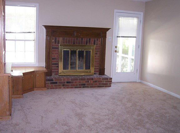 2nd image of 3903 Camellia Dr