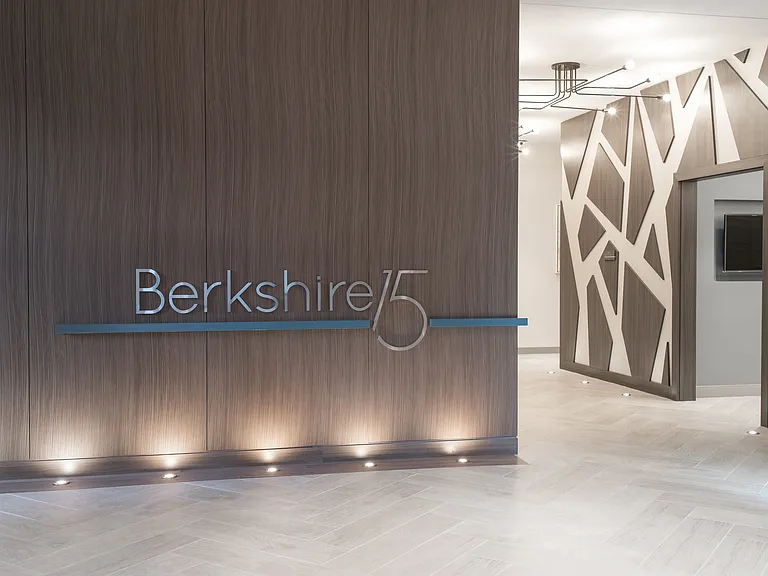 Berkshire 15 — Photo 1