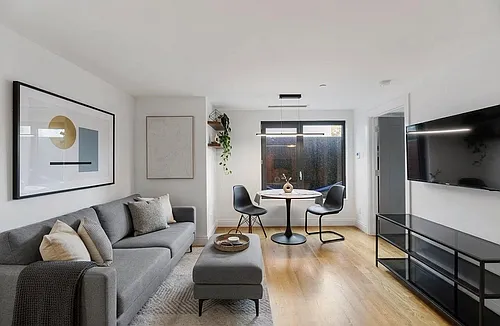554 4th Ave #E3 Photo 1