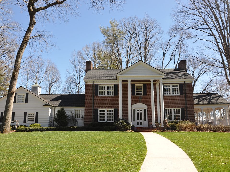 1st image of 711 Coffey Ave