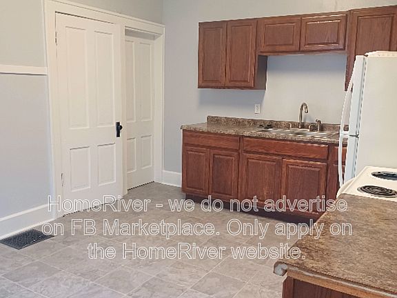 4th image of 1659 Carrollton Ave Unit 1