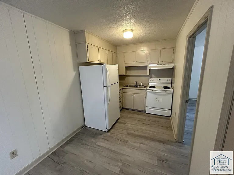 79 Ridgemont Cir — Photo 1