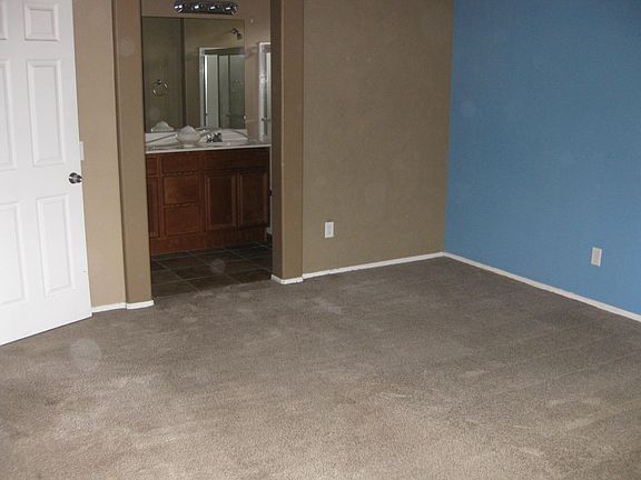 4th image of 15659 Lasselle St APT 87