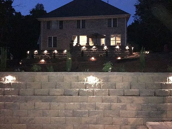 4th image of 2843 Devonshire Ct