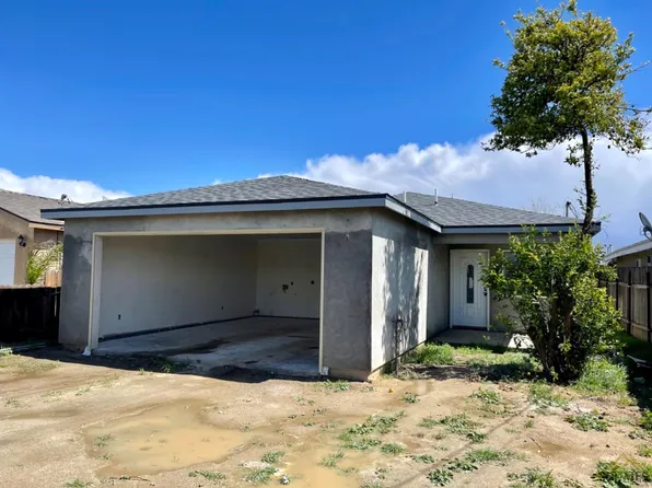 2414 S O St, Bakersfield, CA 93304