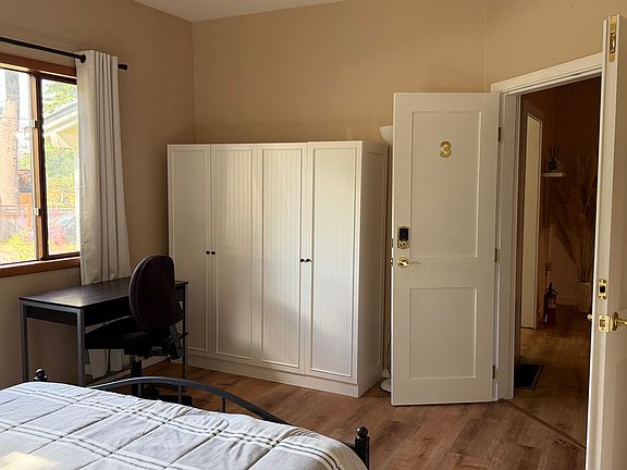 3rd image of 13601 SE 266th St #3