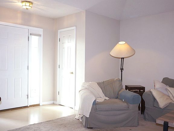 5th image of 116 Oakwood Ave
