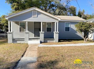398 W Griffith Ave, Crestview, FL 32536