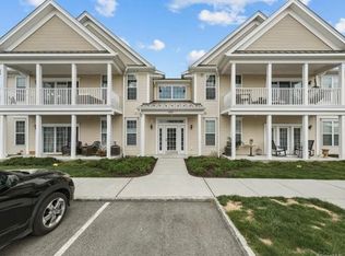 1024 Country View Rd #1024, Danbury, CT 06810