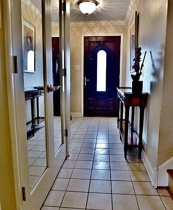 2nd image of 7512 Halesia Ct