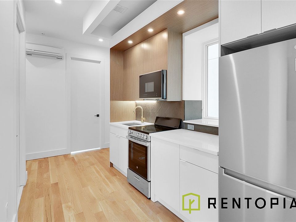 1st image of 411 Meeker Ave #301N