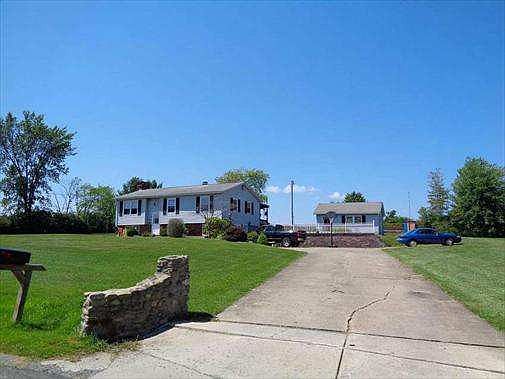 2nd image of 39 Baker Rd