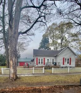 219 Ellis St, Caro, MI, 48723
