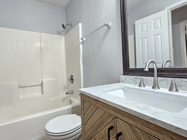 4305 Grassmere Rd — Photo 25