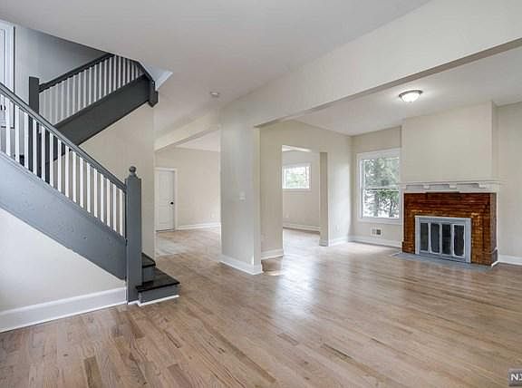 3rd image of 763 Clifton Ave #765