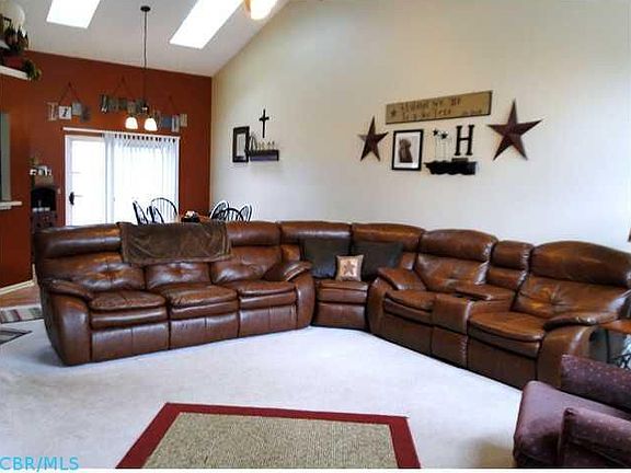 2nd image of 7712 Stow Acres Pl
