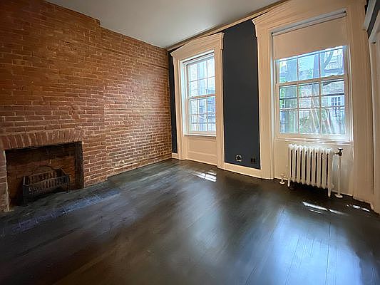 5th image of 44 Morton St APT 2E