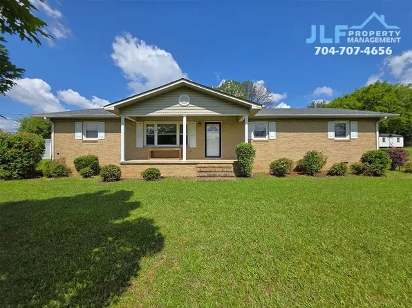 1052 Rembrandt Dr SW #1052, Concord, NC 28027