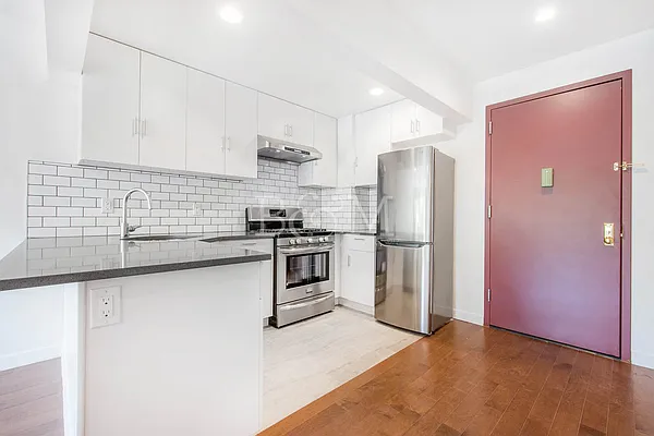 Rented by Brick&Mortar | media 8