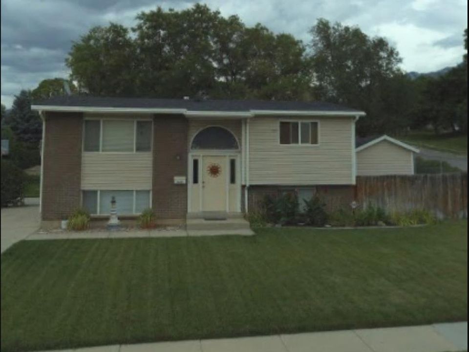 1st image of 10495 S Godatia Ln