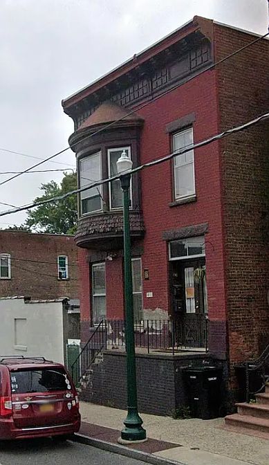 1st image of 542 1st St #2