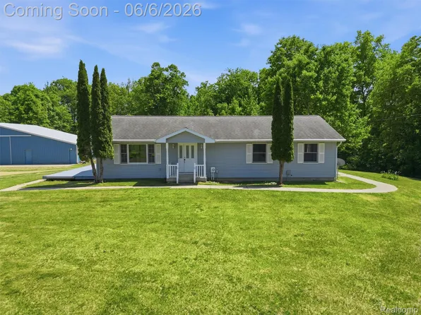 12121 Ladd Rd, Brooklyn, MI 49230