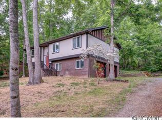 22 Daniel Ln, Black Mountain, NC 28711