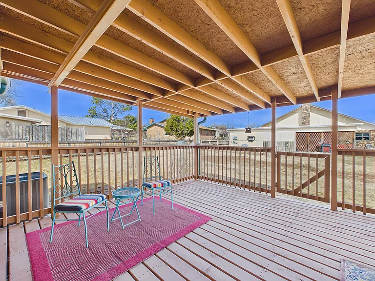 108 Niblic Ct #1 — Photo 34