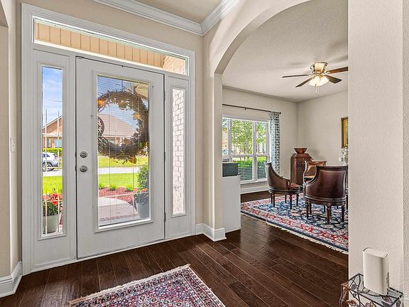 5th image of 9521 Pebble Stone Dr