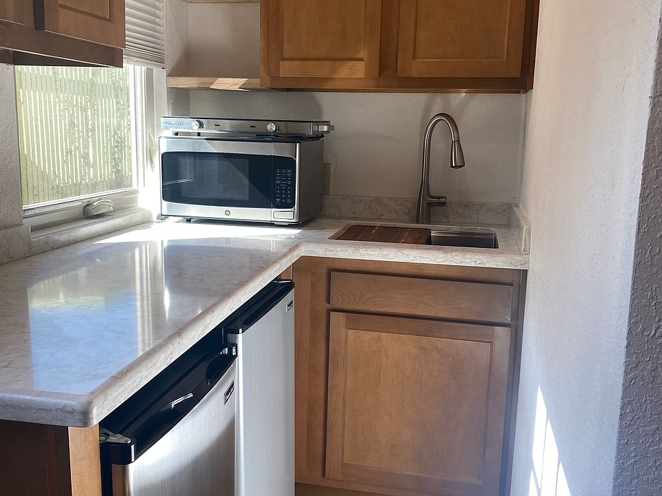 1st image of 10683 N Highlands Dr #1