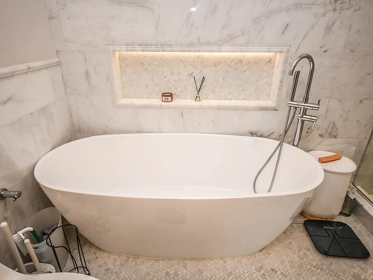 1368 Randolph St NW — Photo 5