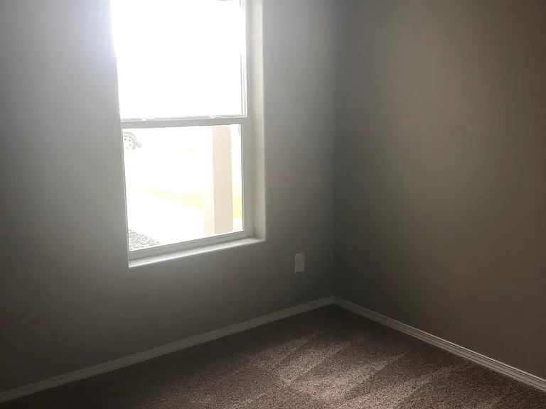 569 S Lakeland Dr — Photo 13