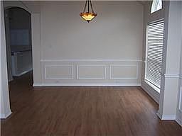 5th image of 1417 Knob Hill Dr