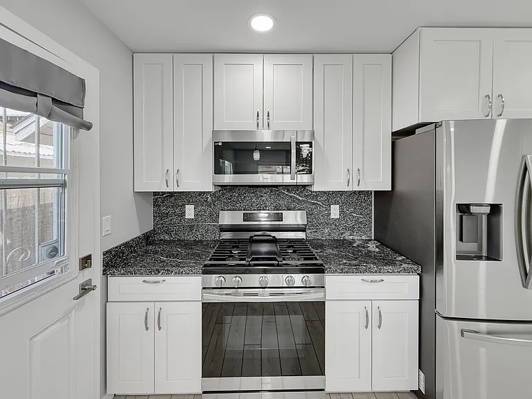 6123 Horton Dr — Photo 5